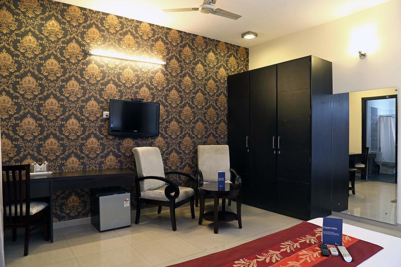 Fabhotel Signature Cyber Park دلهي المظهر الخارجي الصورة