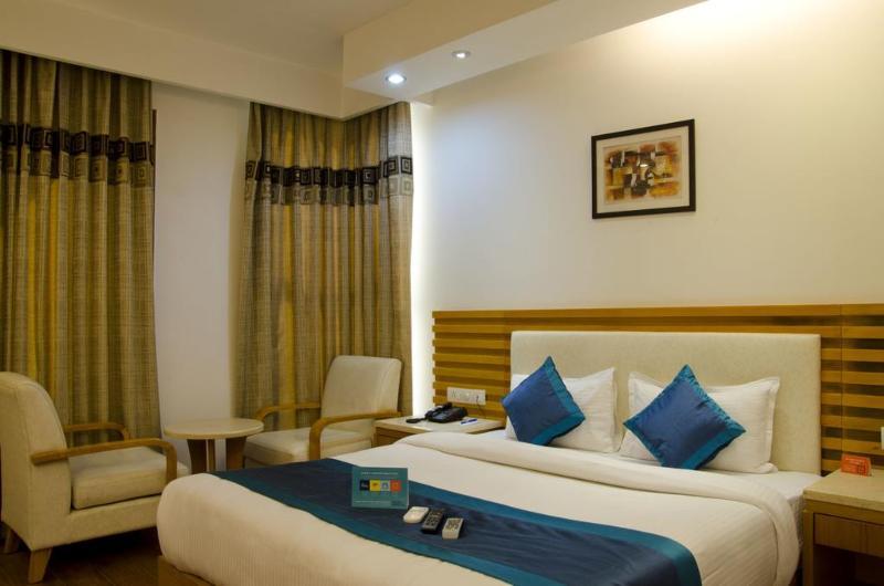 Fabhotel Signature Cyber Park دلهي المظهر الخارجي الصورة