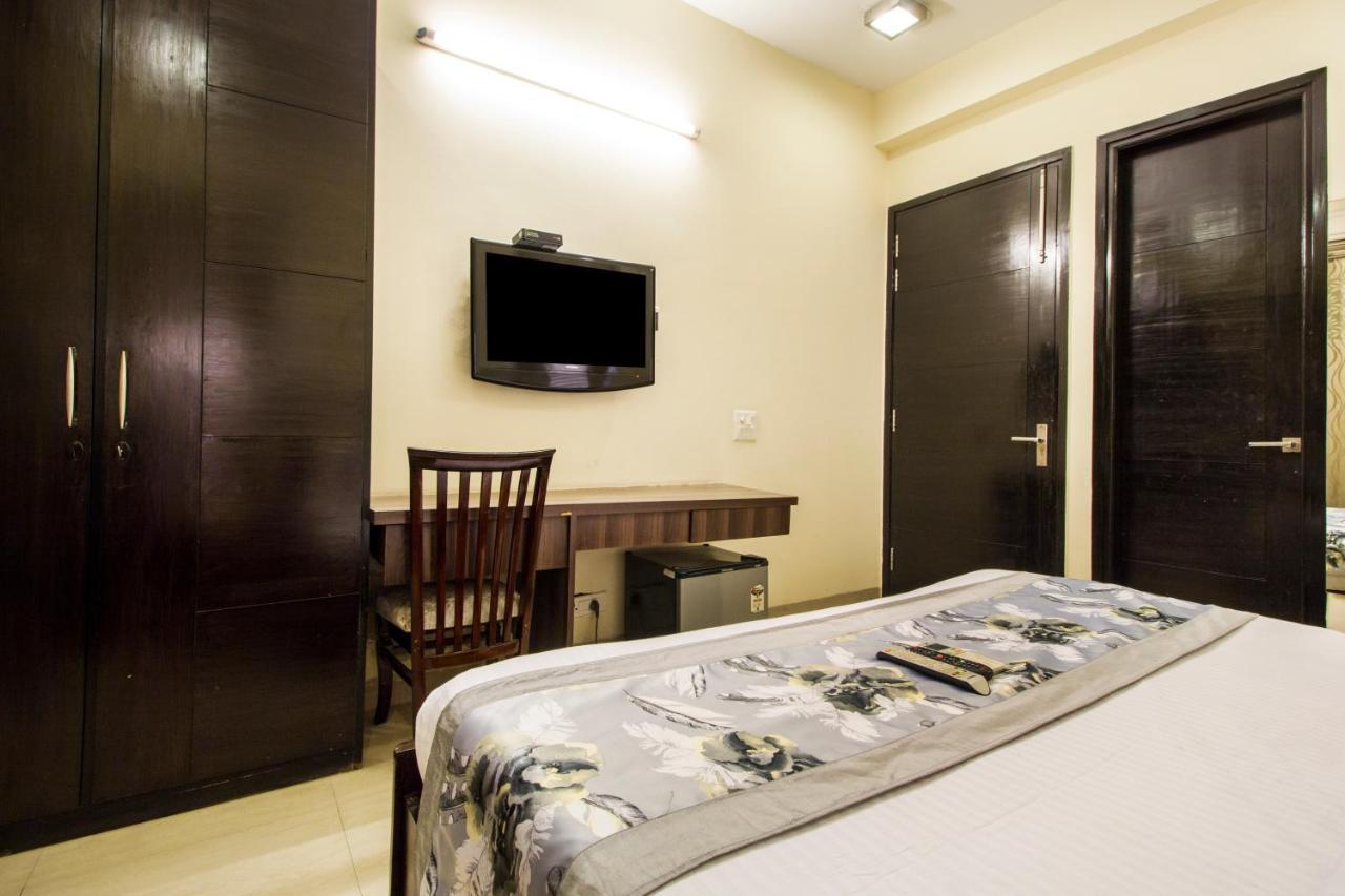 Fabhotel Signature Cyber Park دلهي المظهر الخارجي الصورة