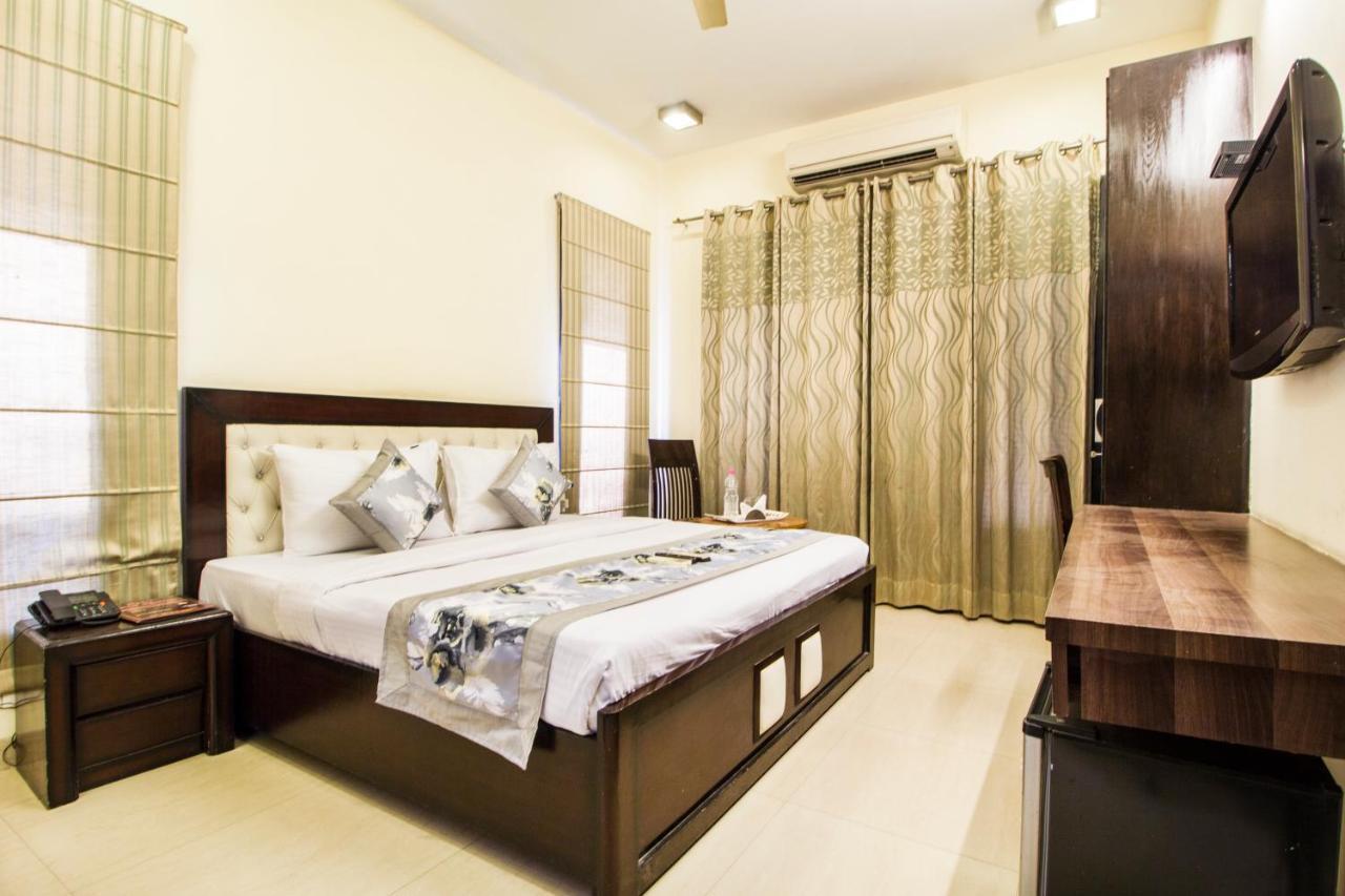 Fabhotel Signature Cyber Park دلهي المظهر الخارجي الصورة